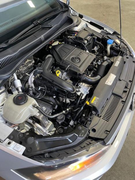 VOLKSWAGEN Virtus 1.0 4P 200 TSI FLEX HIGHLINE AUTOM�TICO, Foto 12
