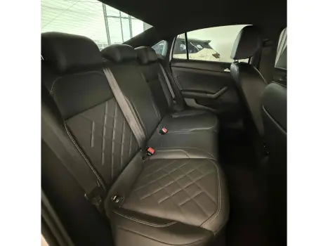 VOLKSWAGEN Virtus 1.4 4P 250 TSI EXCLUSIVE AUTOM�TICO, Foto 14