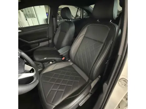 VOLKSWAGEN Virtus 1.4 4P 250 TSI EXCLUSIVE AUTOM�TICO, Foto 12