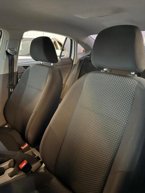 VOLKSWAGEN Virtus 1.6 4P MSI FLEX AUTOM�TICO, Foto 10
