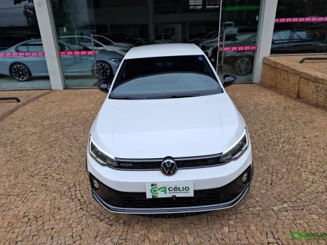 VOLKSWAGEN Virtus 1.4 4P 250 TSI EXCLUSIVE AUTOM�TICO, Foto 2