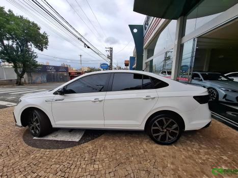 VOLKSWAGEN Virtus 1.4 4P 250 TSI EXCLUSIVE AUTOM�TICO, Foto 8