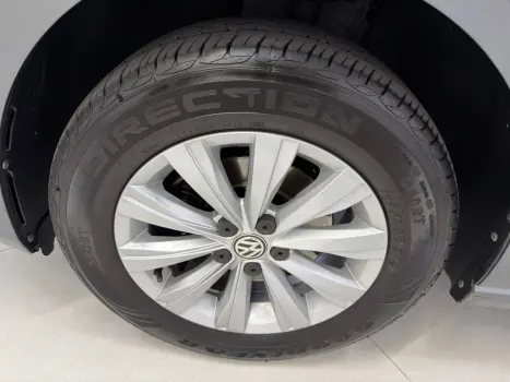 VOLKSWAGEN Virtus 1.0 4P 200 TSI FLEX COMFORTLINE AUTOM�TICO, Foto 14