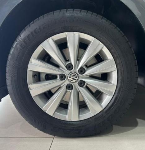 VOLKSWAGEN Virtus 1.0 4P 200 TSI FLEX COMFORTLINE AUTOM�TICO, Foto 11