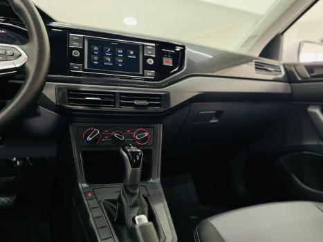 VOLKSWAGEN Virtus 1.0 4P 200 TSI FLEX COMFORTLINE AUTOM�TICO, Foto 18
