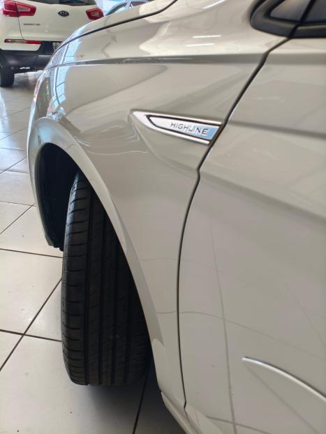 VOLKSWAGEN Virtus 1.0 4P 200 TSI FLEX HIGHLINE AUTOM�TICO, Foto 13