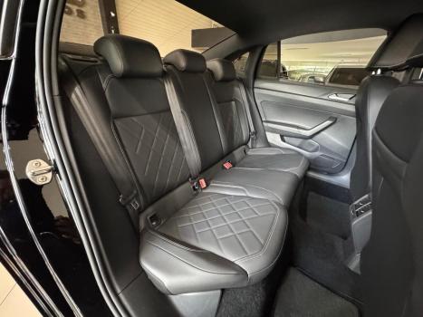 VOLKSWAGEN Virtus 1.4 4P 250 TSI EXCLUSIVE AUTOM�TICO, Foto 14