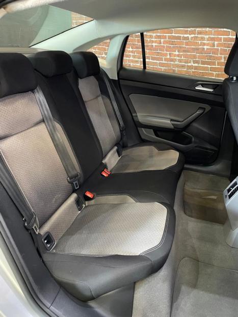 VOLKSWAGEN Virtus 1.0 4P 200 TSI FLEX HIGHLINE AUTOM�TICO, Foto 5
