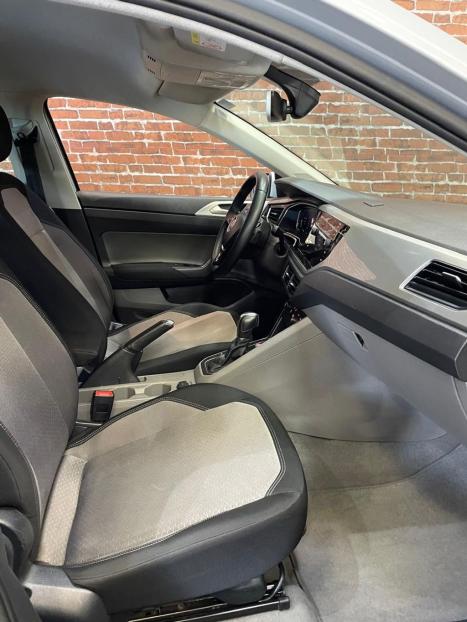 VOLKSWAGEN Virtus 1.0 4P 200 TSI FLEX HIGHLINE AUTOM�TICO, Foto 10