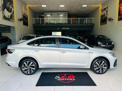 VOLKSWAGEN Virtus 1.0 4P 200 TSI FLEX HIGHLINE AUTOM�TICO, Foto 5