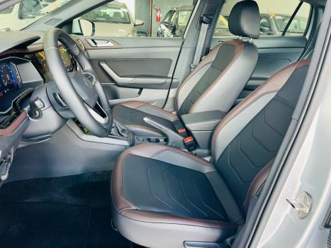 VOLKSWAGEN Virtus 1.0 4P 200 TSI FLEX HIGHLINE AUTOM�TICO, Foto 14