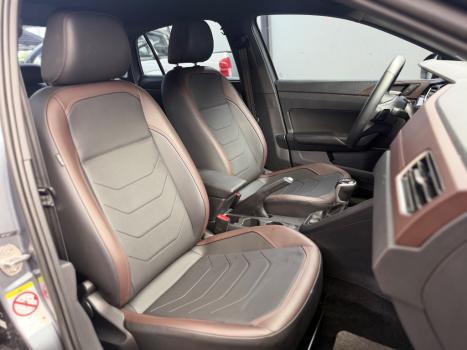 VOLKSWAGEN Virtus 1.0 4P 200 TSI FLEX HIGHLINE AUTOM�TICO, Foto 4