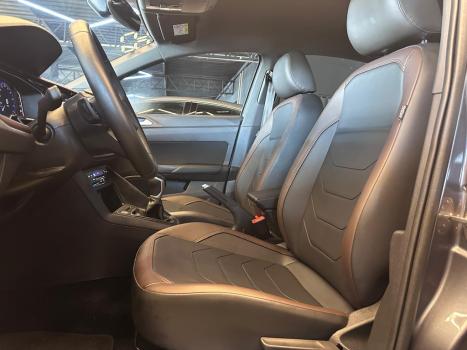 VOLKSWAGEN Virtus 1.0 4P 200 TSI FLEX HIGHLINE AUTOM�TICO, Foto 7