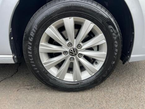 VOLKSWAGEN Virtus 1.0 4P 200 TSI FLEX COMFORTLINE AUTOM�TICO, Foto 10