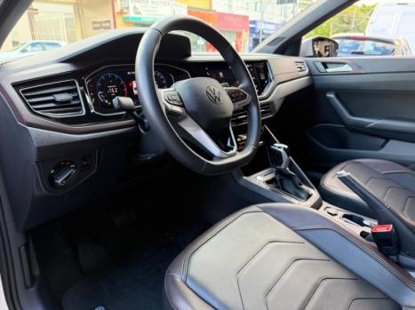 VOLKSWAGEN Virtus 1.0 4P 200 TSI FLEX HIGHLINE AUTOM�TICO, Foto 19