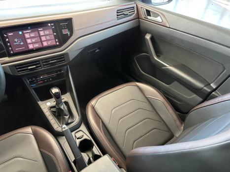 VOLKSWAGEN Virtus 1.0 4P 200 TSI FLEX HIGHLINE AUTOM�TICO, Foto 16