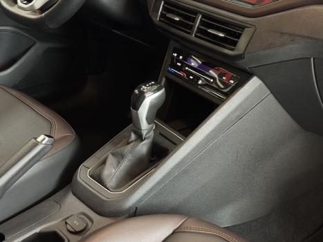VOLKSWAGEN Virtus 1.0 4P 200 TSI FLEX HIGHLINE AUTOM�TICO, Foto 12