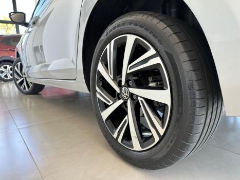 VOLKSWAGEN Virtus 1.0 4P 200 TSI FLEX HIGHLINE AUTOM�TICO, Foto 7