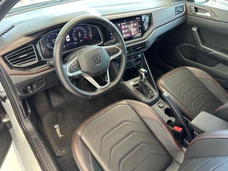 VOLKSWAGEN Virtus 1.0 4P 200 TSI FLEX HIGHLINE AUTOM�TICO, Foto 27