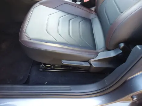 VOLKSWAGEN Virtus 1.0 4P 200 TSI FLEX HIGHLINE AUTOM�TICO, Foto 7