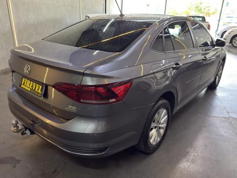 VOLKSWAGEN Virtus 1.6 4P MSI FLEX AUTOM�TICO, Foto 4