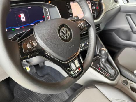 VOLKSWAGEN Virtus 1.0 4P 200 TSI FLEX HIGHLINE AUTOM�TICO, Foto 8
