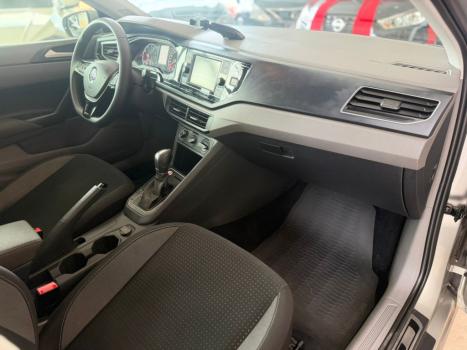 VOLKSWAGEN Virtus 1.0 4P 200 TSI FLEX COMFORTLINE AUTOM�TICO, Foto 4