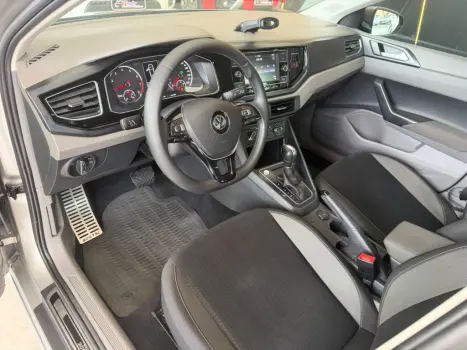 VOLKSWAGEN Virtus 1.0 4P 200 TSI FLEX COMFORTLINE AUTOM�TICO, Foto 10