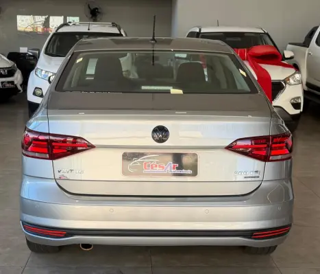 VOLKSWAGEN Virtus 1.0 4P 200 TSI FLEX COMFORTLINE AUTOM�TICO, Foto 13