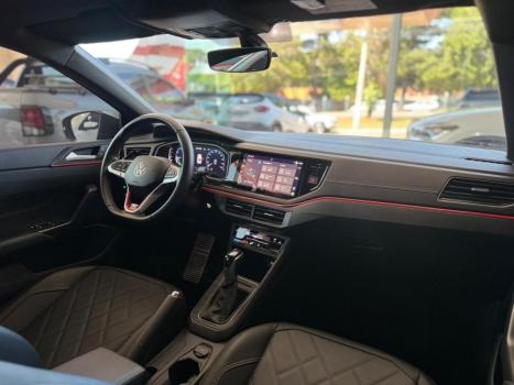 VOLKSWAGEN Virtus 1.4 4P 250 TSI EXCLUSIVE AUTOM�TICO, Foto 20