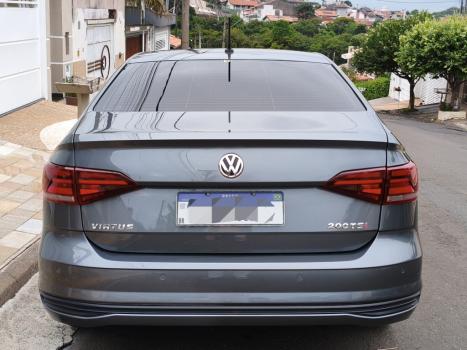 VOLKSWAGEN Virtus 1.0 4P 200 TSI FLEX COMFORTLINE AUTOM�TICO, Foto 2