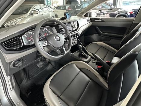 VOLKSWAGEN Virtus 1.0 4P 200 TSI FLEX COMFORTLINE AUTOM�TICO, Foto 15