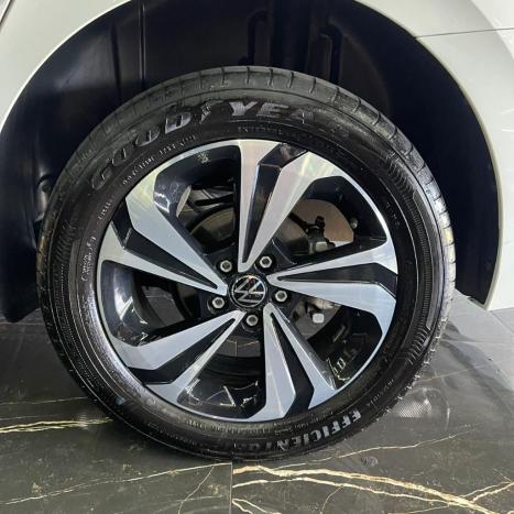 VOLKSWAGEN Virtus 1.0 4P 200 TSI FLEX COMFORTLINE AUTOM�TICO, Foto 4