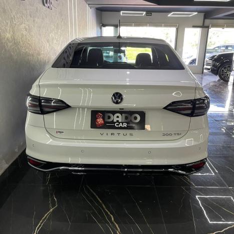 VOLKSWAGEN Virtus 1.0 4P 200 TSI FLEX COMFORTLINE AUTOM�TICO, Foto 11