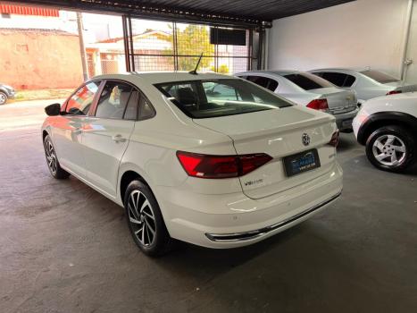 VOLKSWAGEN Virtus 1.0 4P 200 TSI FLEX HIGHLINE AUTOM�TICO, Foto 6
