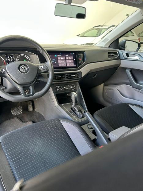 VOLKSWAGEN Virtus 1.0 4P 200 TSI FLEX COMFORTLINE AUTOM�TICO, Foto 6