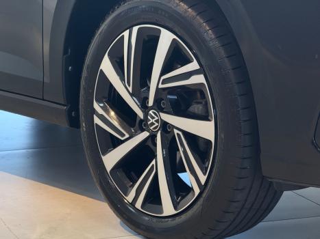 VOLKSWAGEN Virtus 1.0 4P 200 TSI FLEX HIGHLINE AUTOM�TICO, Foto 9