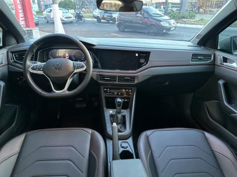 VOLKSWAGEN Virtus 1.0 4P 200 TSI FLEX HIGHLINE AUTOM�TICO, Foto 8