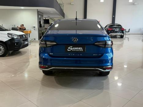VOLKSWAGEN Virtus 1.0 4P 200 TSI FLEX HIGHLINE AUTOM�TICO, Foto 4