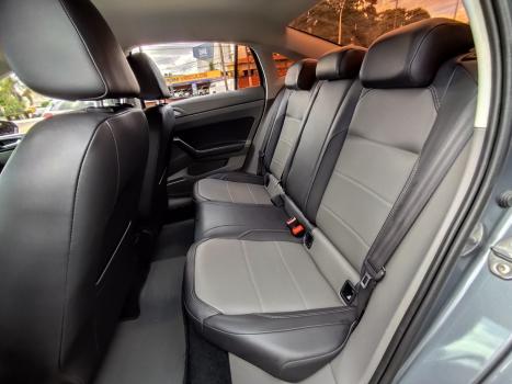 VOLKSWAGEN Virtus 1.0 4P 200 TSI FLEX COMFORTLINE AUTOM�TICO, Foto 12
