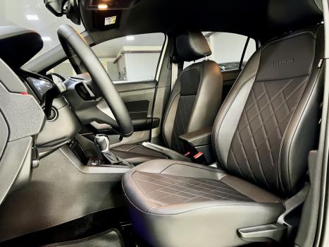VOLKSWAGEN Virtus 1.4 4P 250 TSI EXCLUSIVE AUTOM�TICO, Foto 11