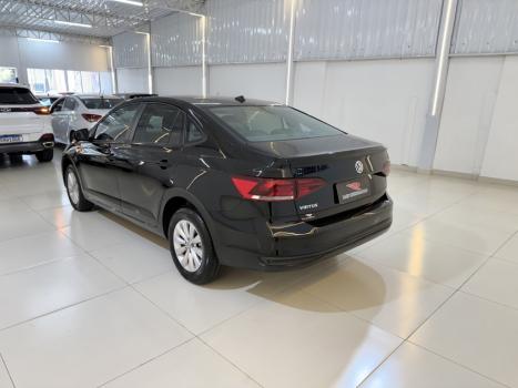 VOLKSWAGEN Virtus 1.0 4P 200 TSI FLEX COMFORTLINE AUTOM�TICO, Foto 7