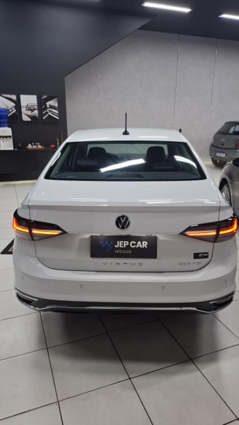 VOLKSWAGEN Virtus 1.0 4P 200 TSI FLEX COMFORTLINE AUTOM�TICO, Foto 5