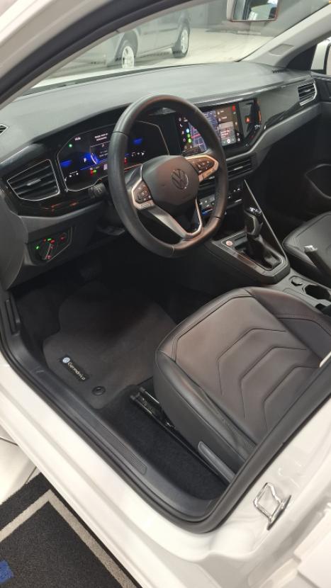 VOLKSWAGEN Virtus 1.0 4P 200 TSI FLEX COMFORTLINE AUTOM�TICO, Foto 8