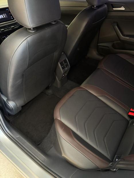 VOLKSWAGEN Virtus 1.0 4P 200 TSI FLEX HIGHLINE AUTOM�TICO, Foto 5