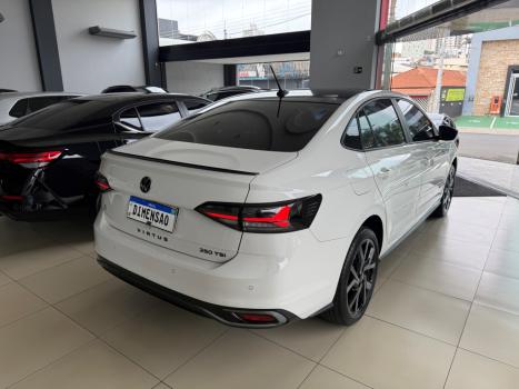 VOLKSWAGEN Virtus 1.4 4P 250 TSI EXCLUSIVE AUTOM�TICO, Foto 4