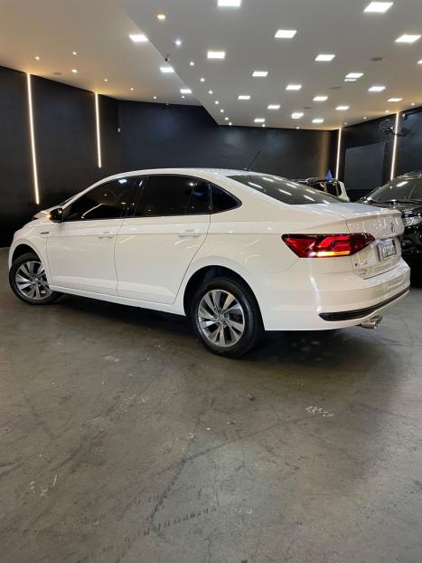 VOLKSWAGEN Virtus 1.0 4P 200 TSI FLEX COMFORTLINE AUTOM�TICO, Foto 3