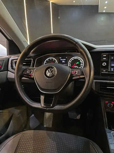 VOLKSWAGEN Virtus 1.0 4P 200 TSI FLEX COMFORTLINE AUTOM�TICO, Foto 10