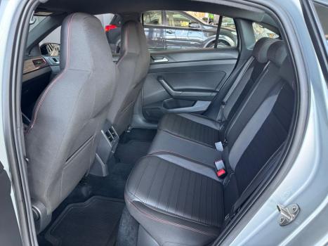 VOLKSWAGEN Virtus 1.4 4P 250 TSI GTS AUTOM�TICO, Foto 22