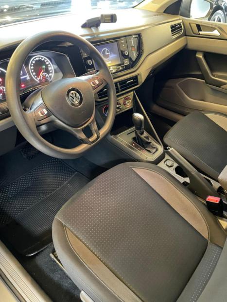 VOLKSWAGEN Virtus 1.0 4P 200 TSI FLEX COMFORTLINE AUTOM�TICO, Foto 11
